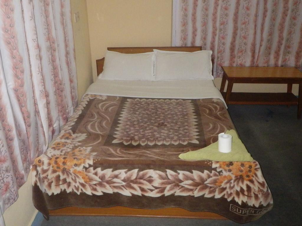 Green Tara Hotel Pokhara Szoba fotó