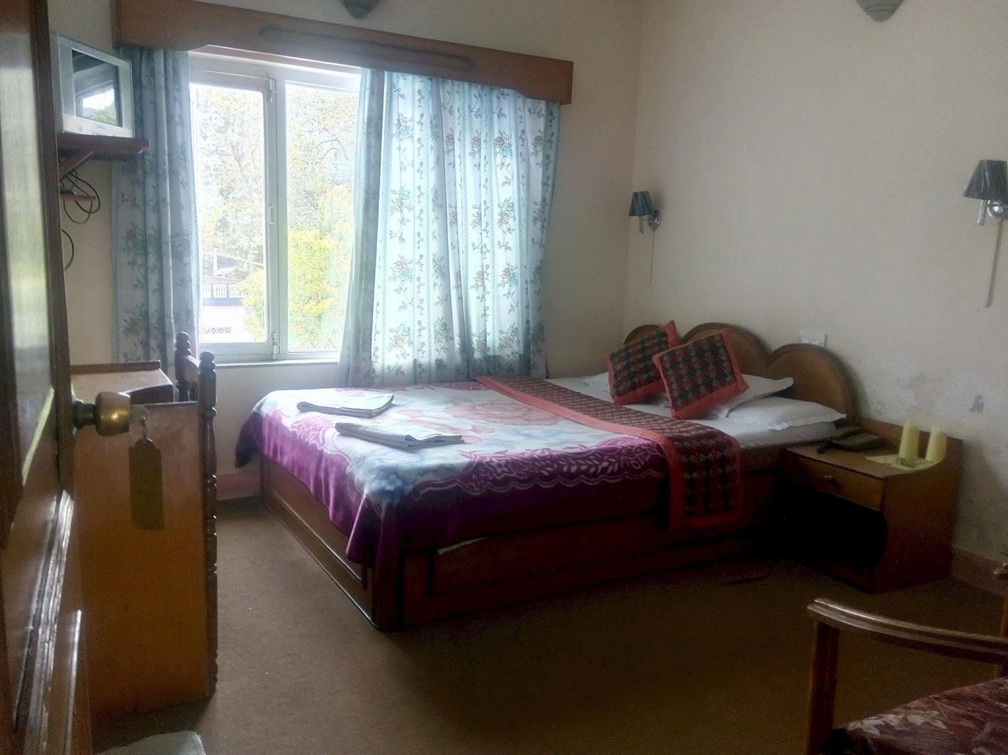 Green Tara Hotel Pokhara Kültér fotó