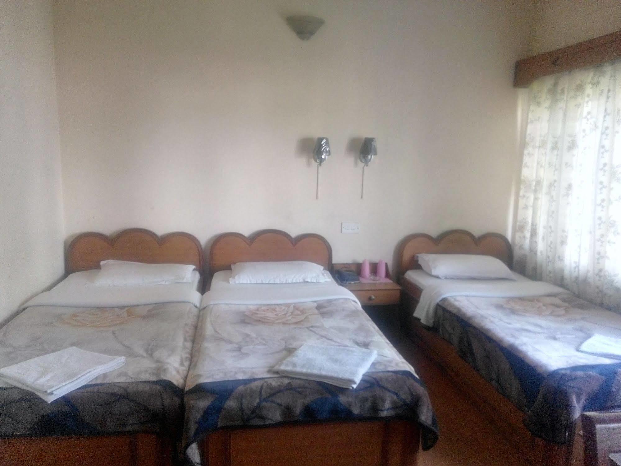 Green Tara Hotel Pokhara Kültér fotó